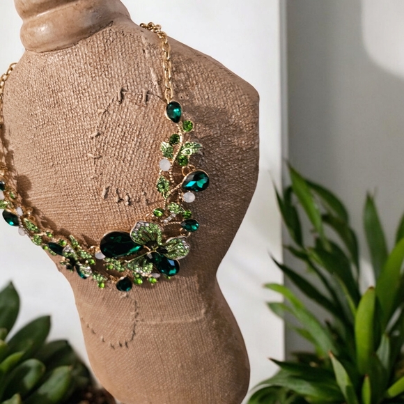 Eyecandy Los Angeles Necklace NWT - Picture 2 of 5